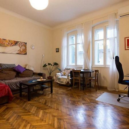 Central, Fully Equipped 2 Bedroom Flat Rijeka Exteriör bild
