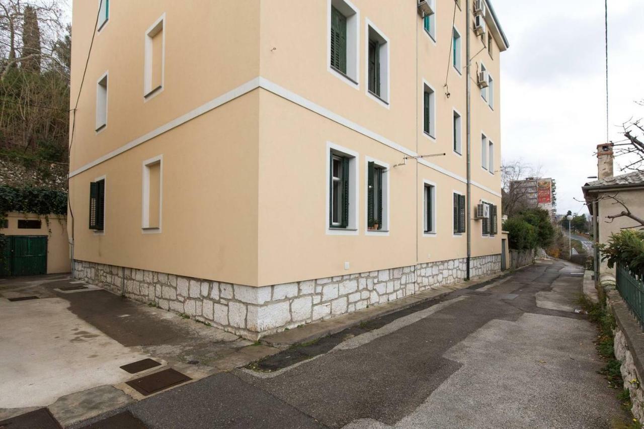 Central, Fully Equipped 2 Bedroom Flat Rijeka Exteriör bild