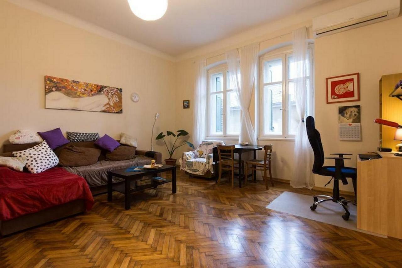 Central, Fully Equipped 2 Bedroom Flat Rijeka Exteriör bild